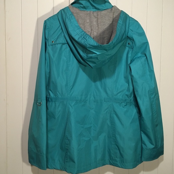 d.e.t.a.i.l.s. Intl jacket - Picture 6 of 7